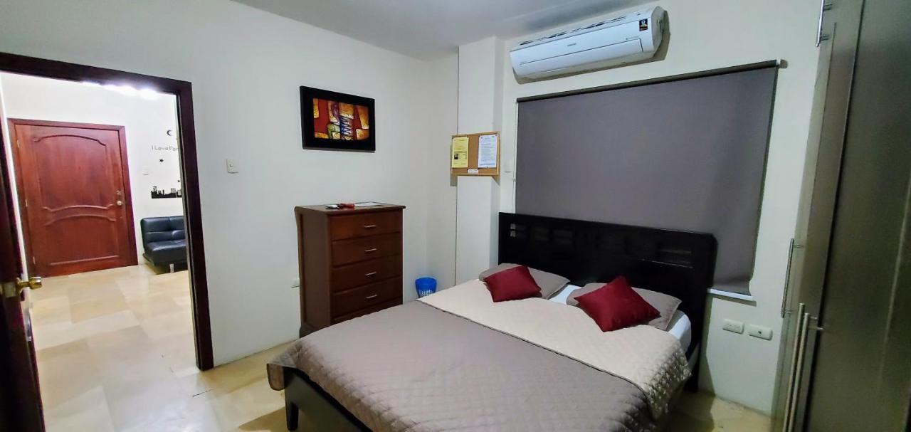 Ncg Suite Guayaquil Luaran gambar